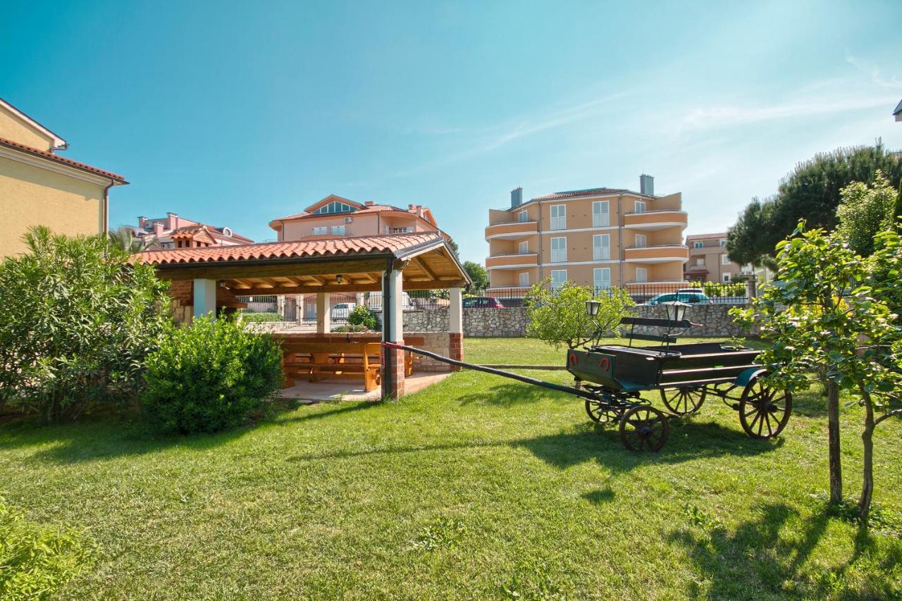 Apartments Gilly 1 Премантура Экстерьер фото